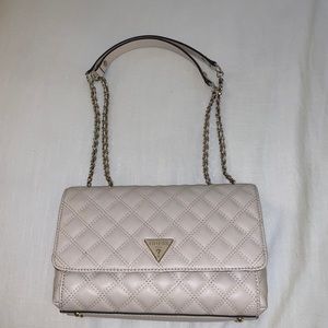 Guess Shoulder Bag✨